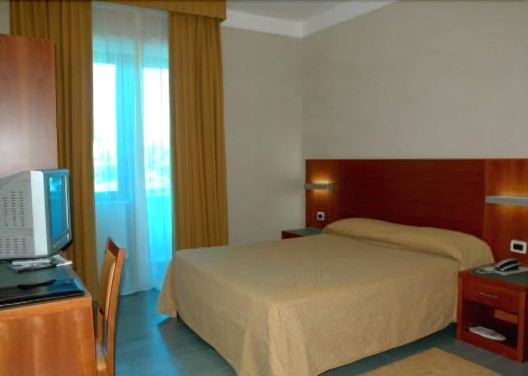 Hotel Amico Citta Sant'Angelo Ngoại thất bức ảnh